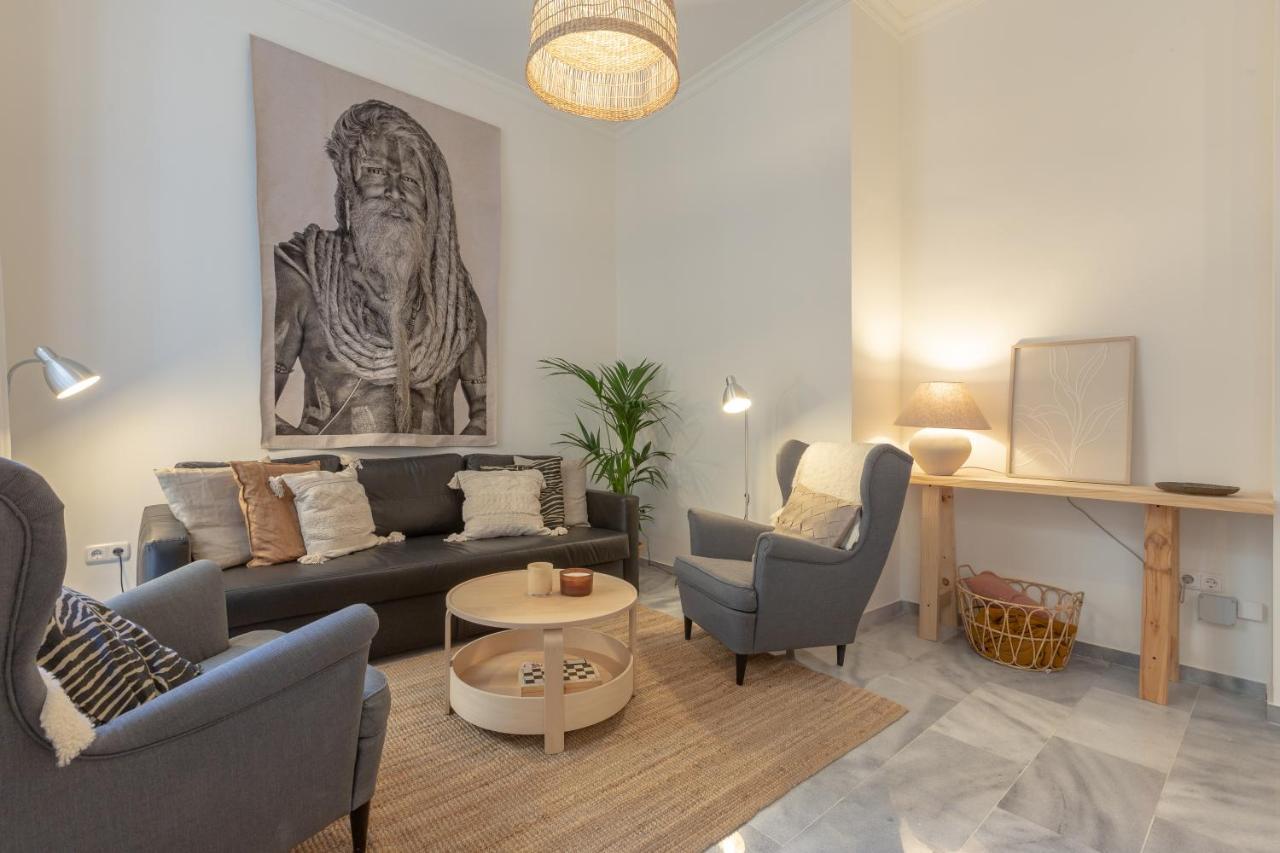 Puerta De Larios: Central Three-Bedroom Apartment With Balconies And Patio Málaga Esterno foto